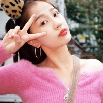 加油站的女孩